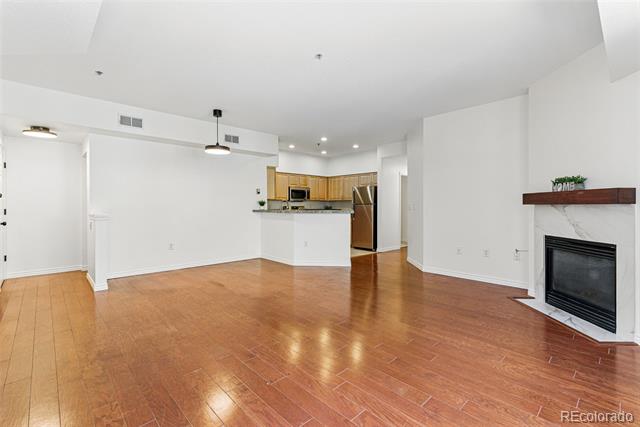 2901 Wyandot Street Unit: 18