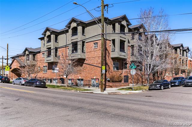 2901 Wyandot Street Unit: 18