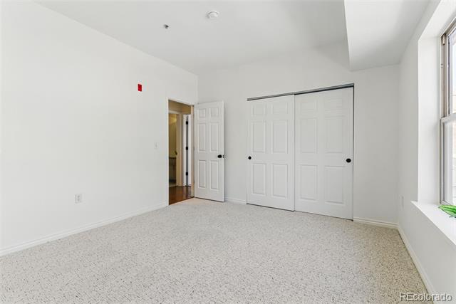 2901 Wyandot Street Unit: 18
