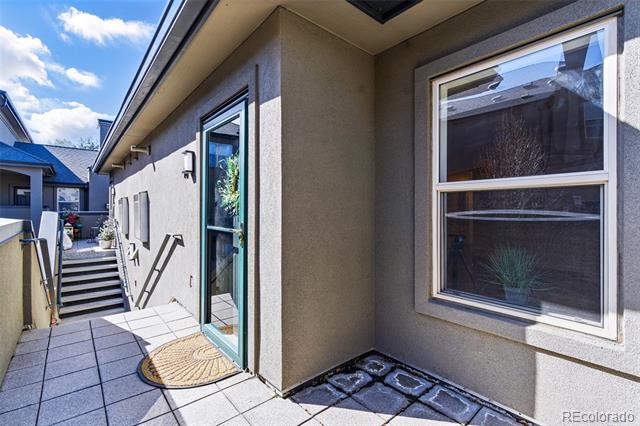2901 Wyandot Street Unit: 18