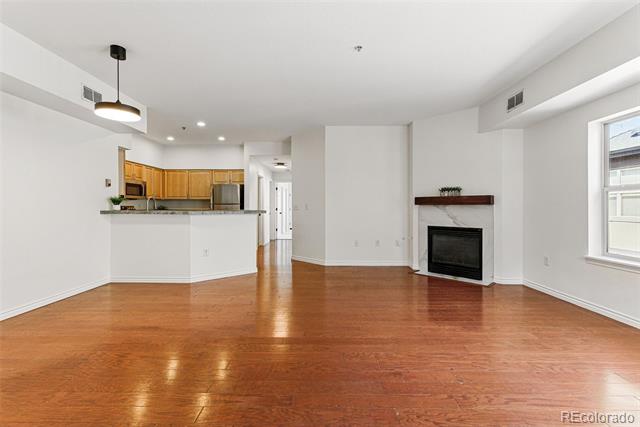 2901 Wyandot Street Unit: 18