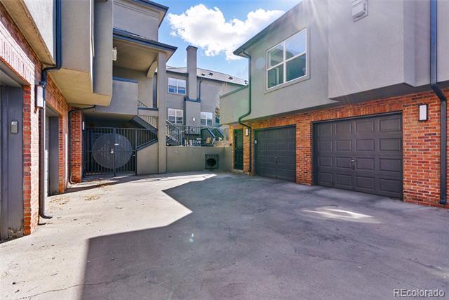 2901 Wyandot Street Unit: 18