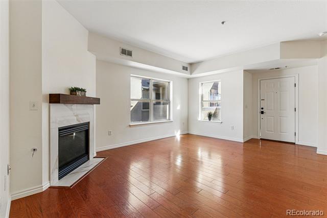 2901 Wyandot Street Unit: 18