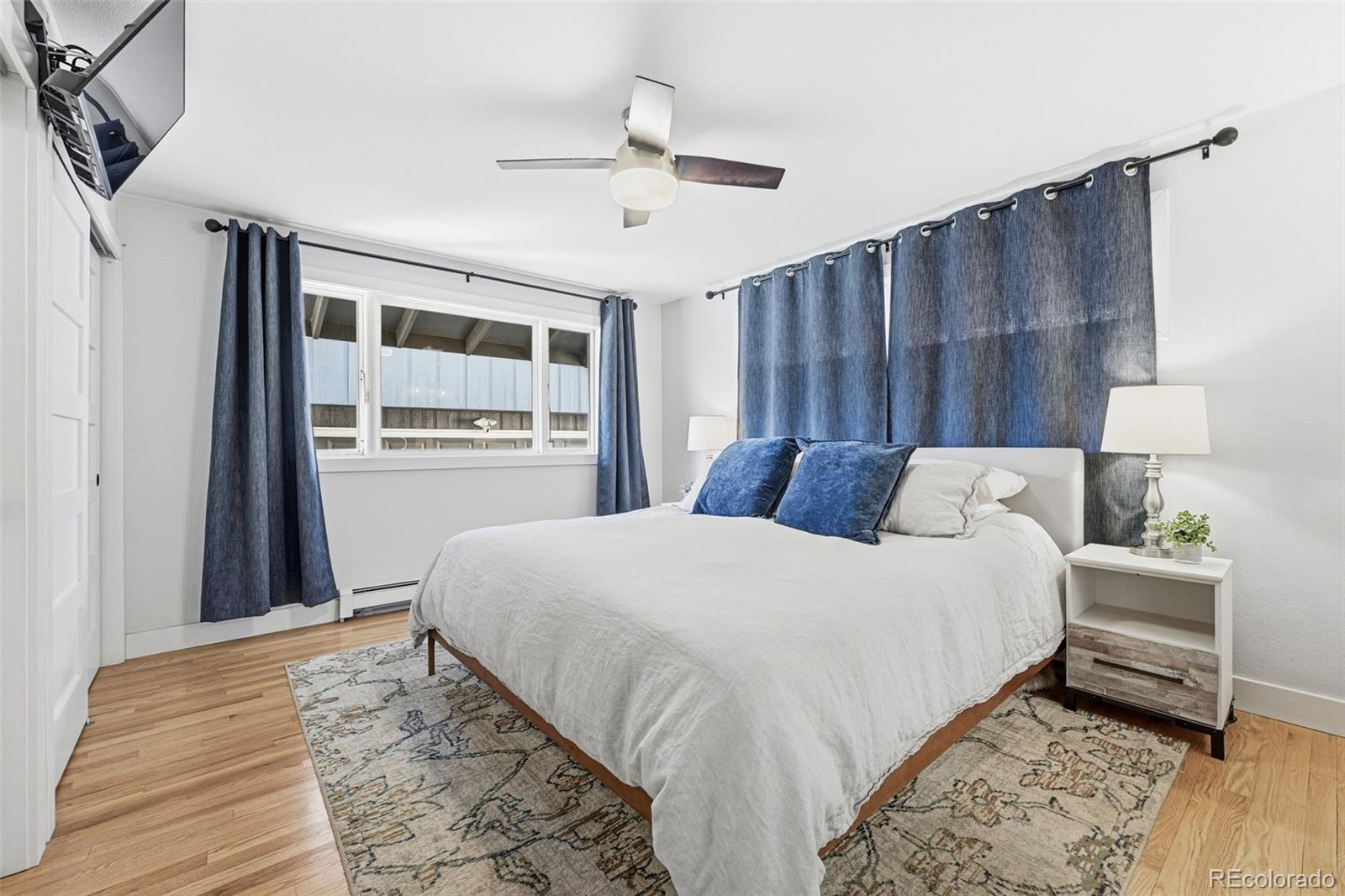 2711 S Pierce Street