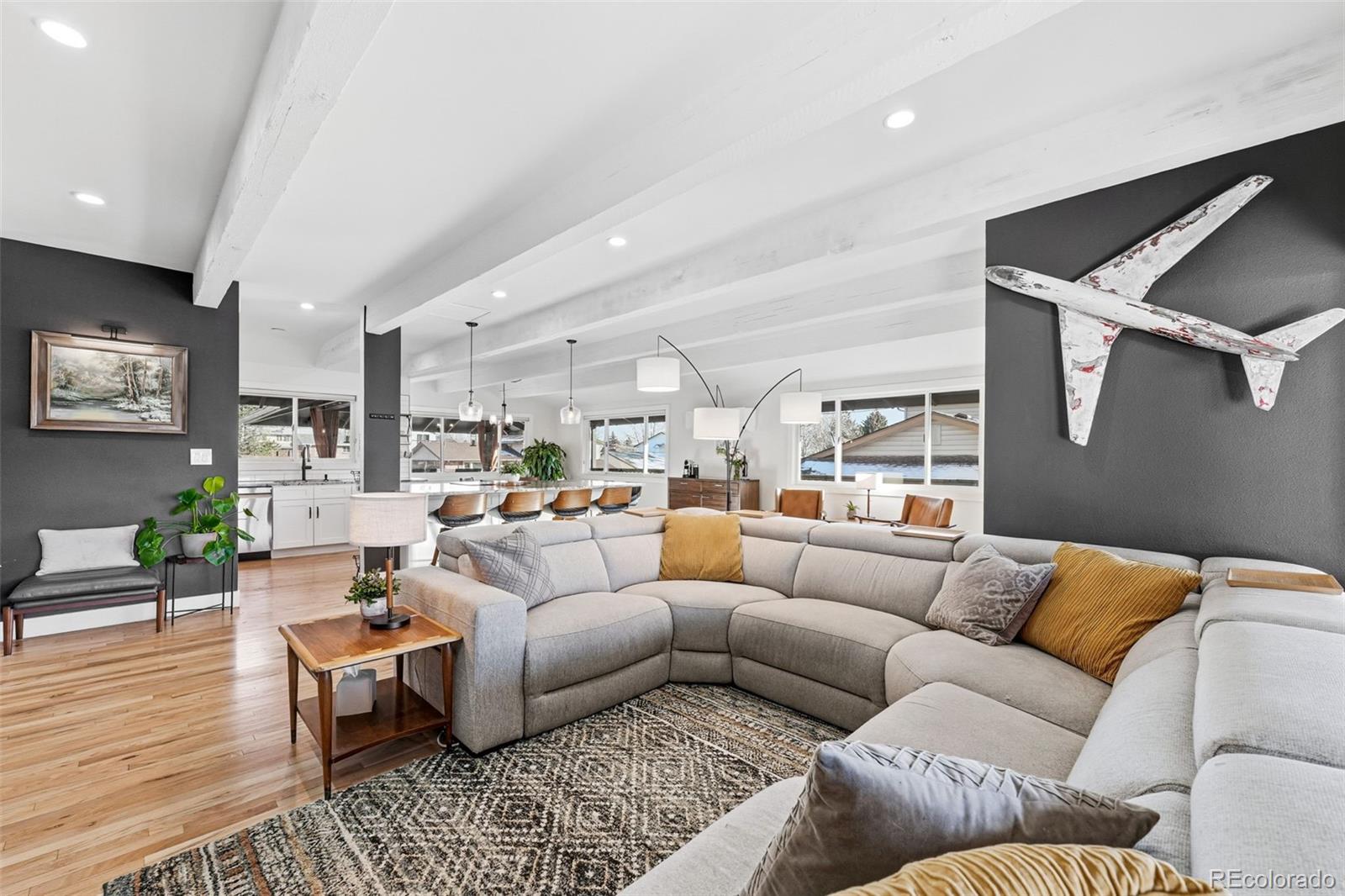 2711 S Pierce Street