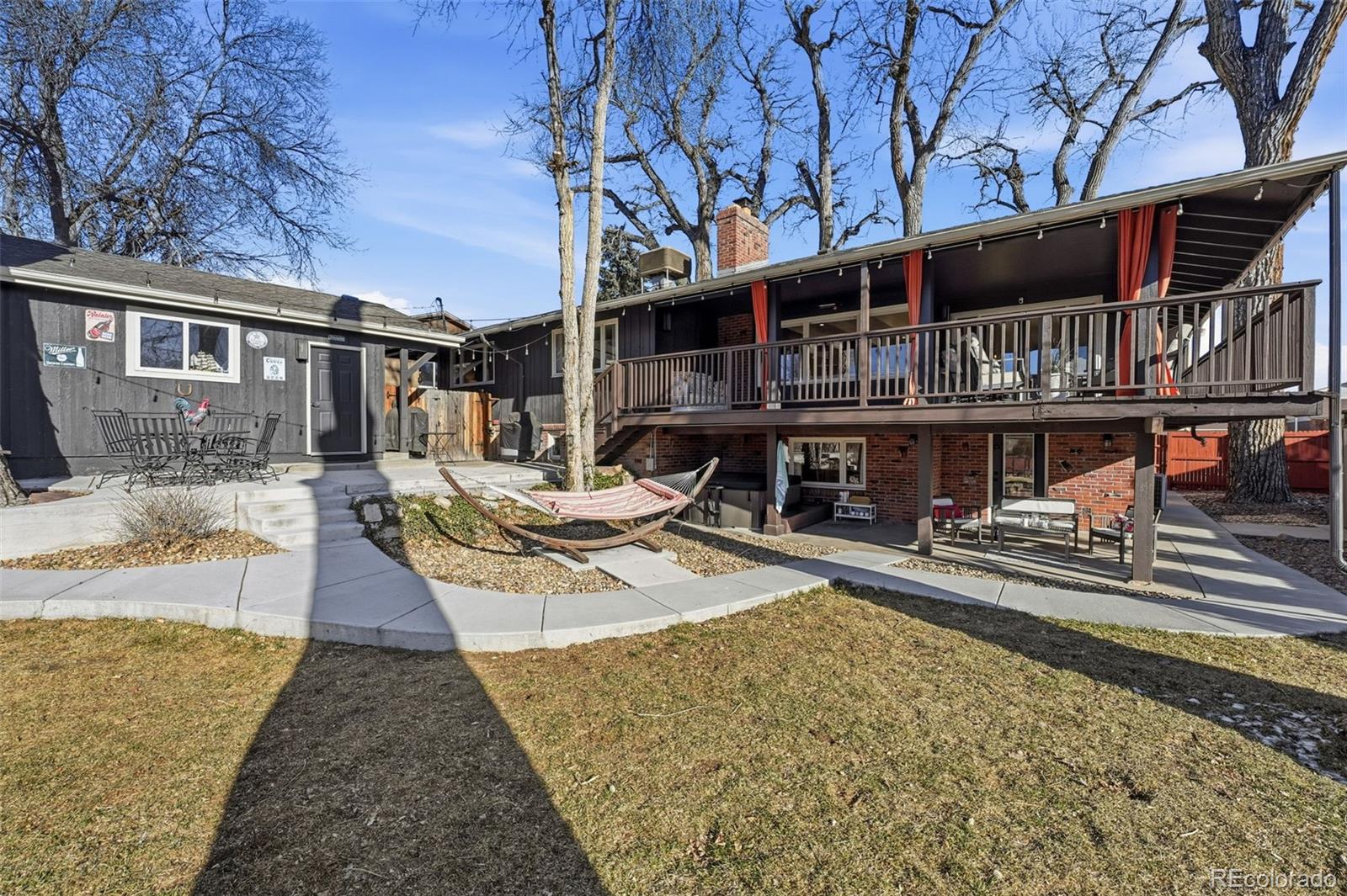 2711 S Pierce Street