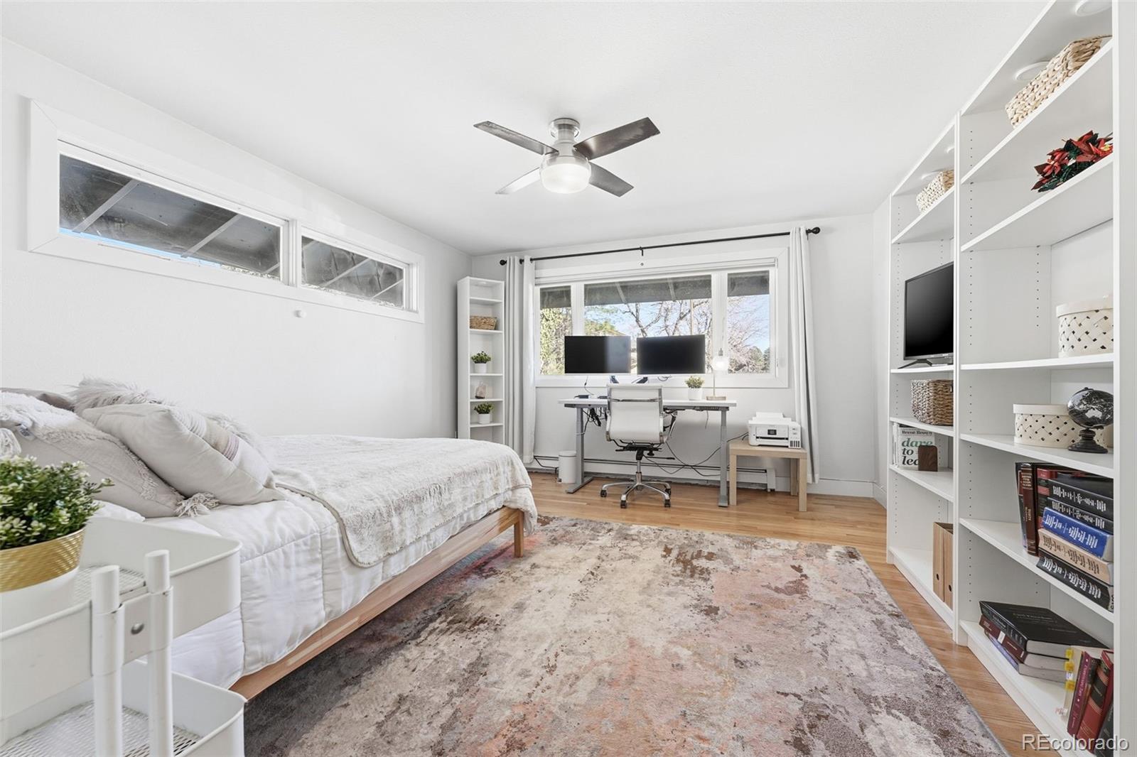 2711 S Pierce Street