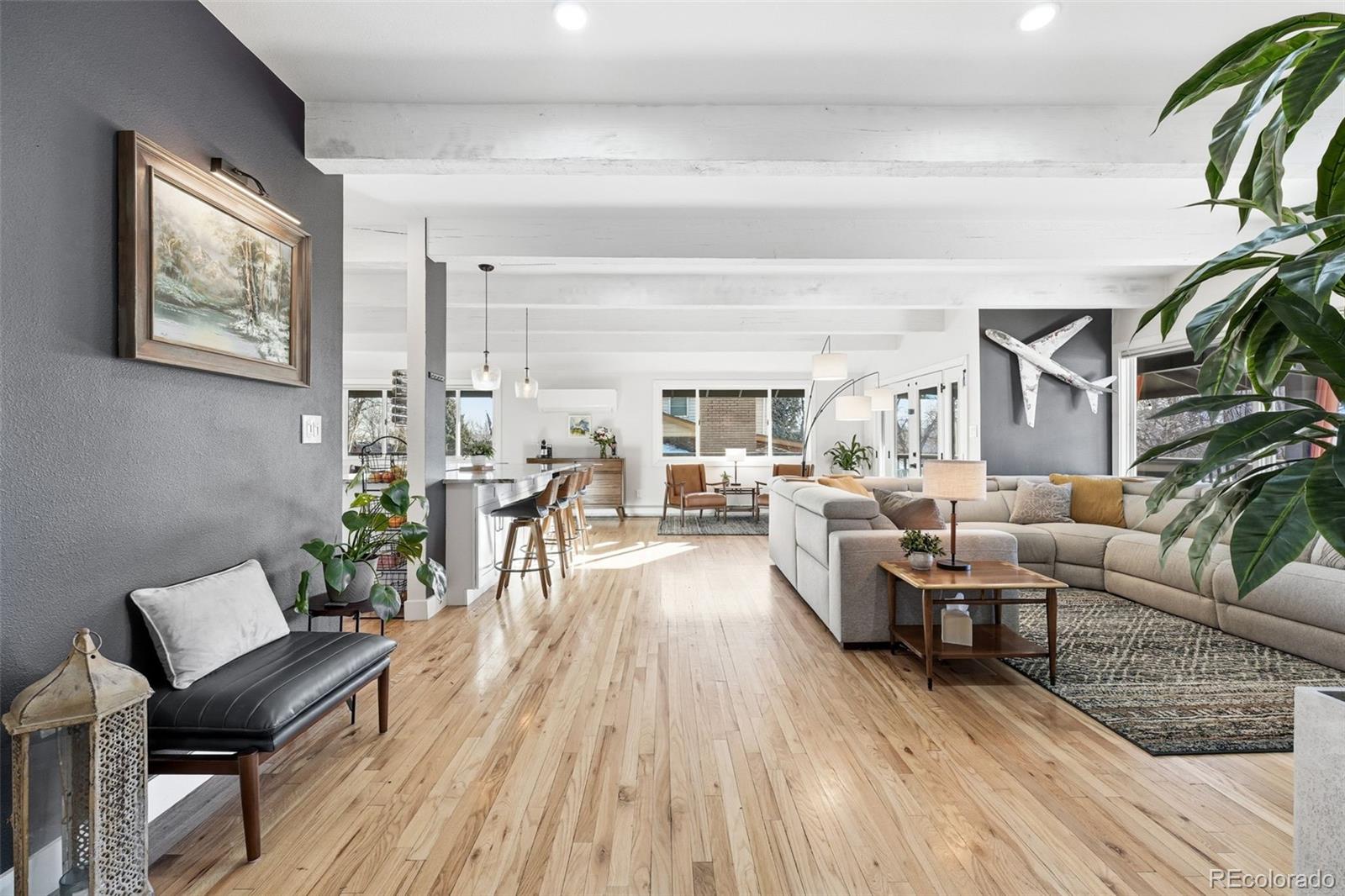 2711 S Pierce Street