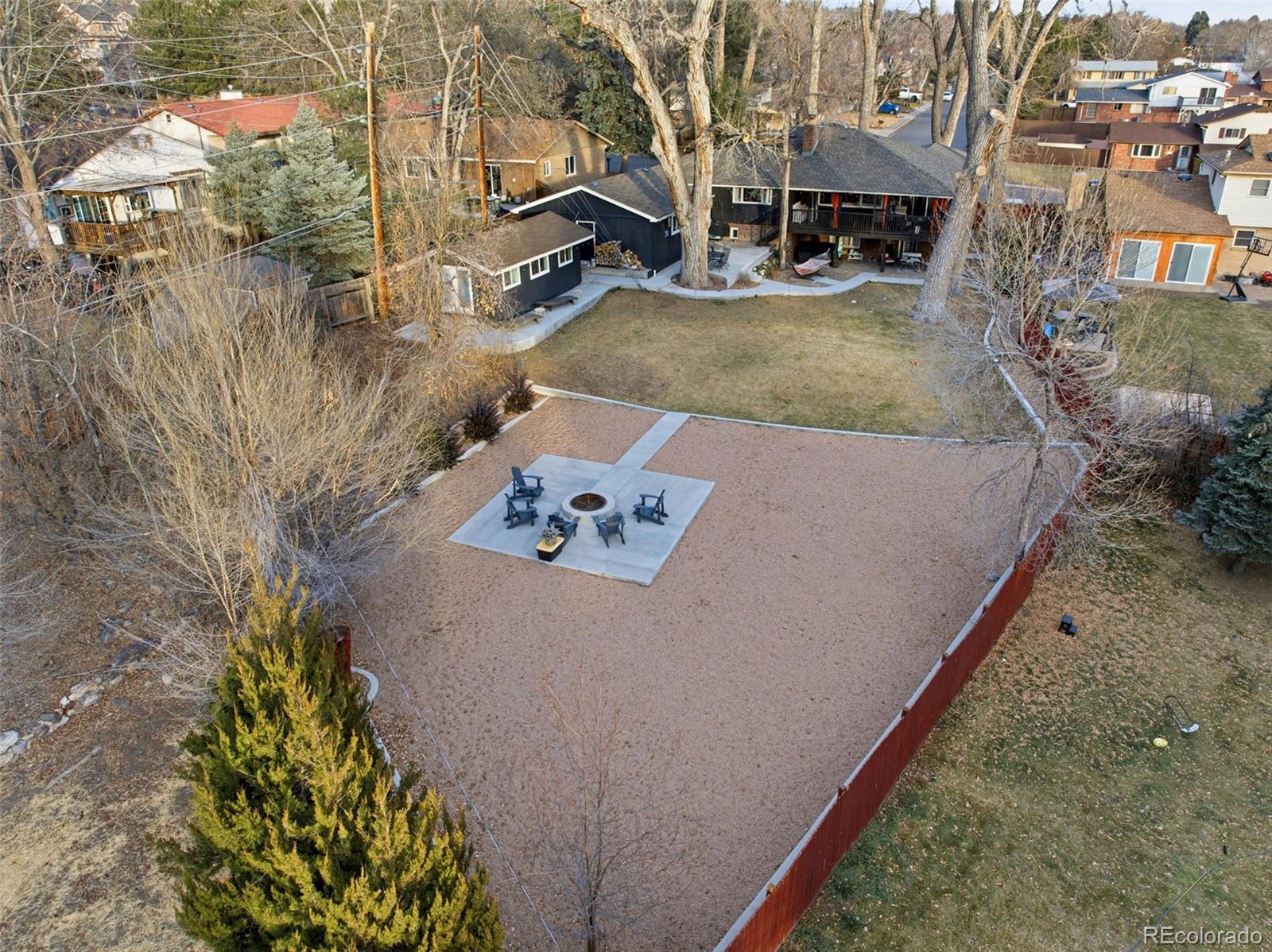 2711 S Pierce Street