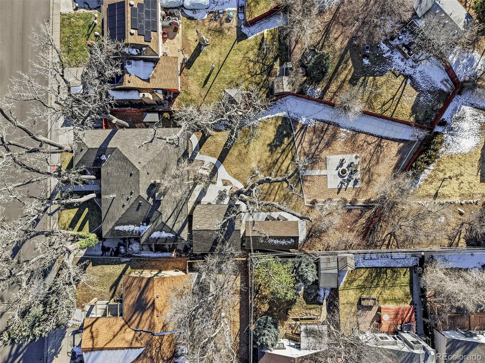 2711 S Pierce Street