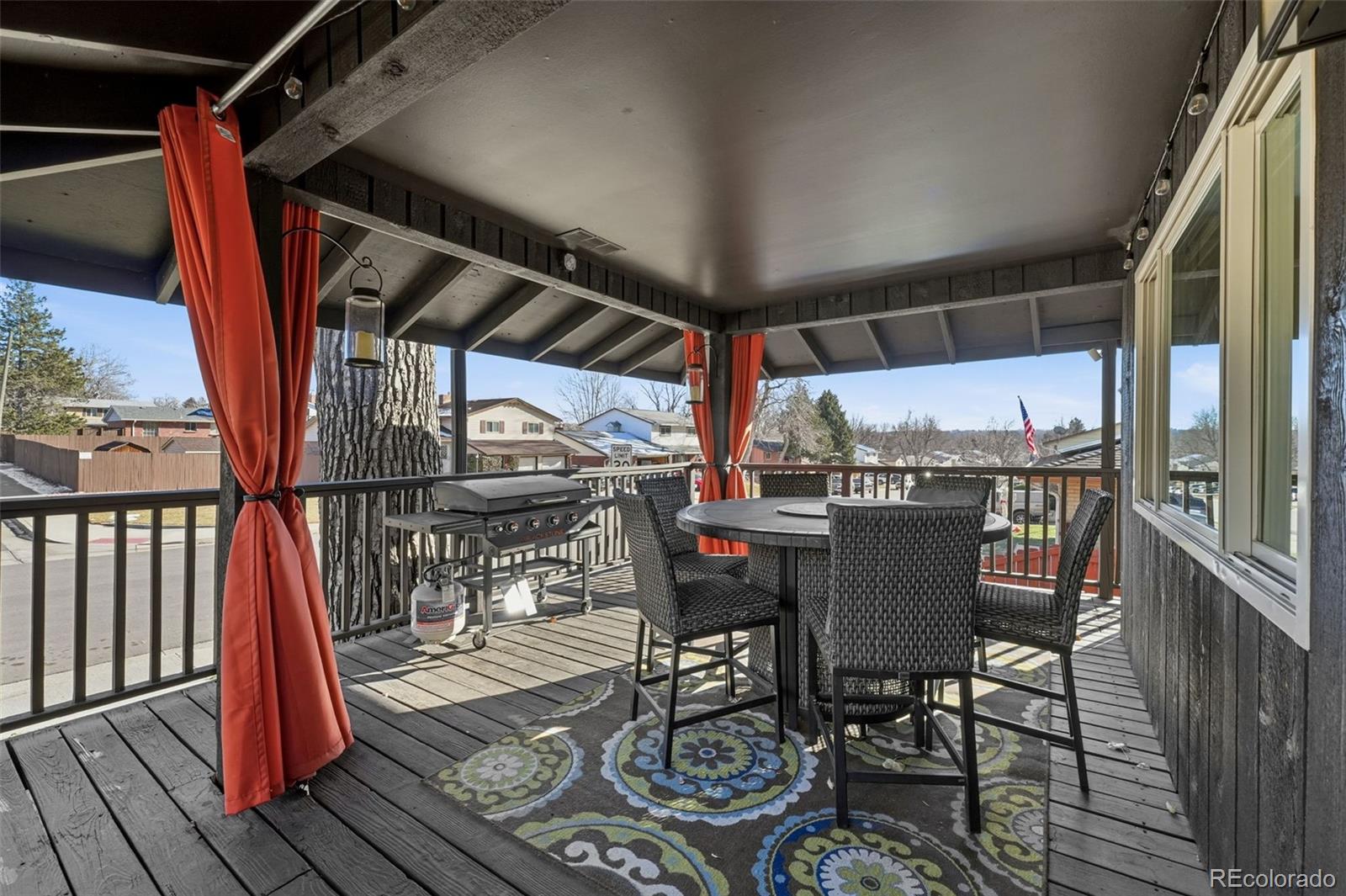 2711 S Pierce Street