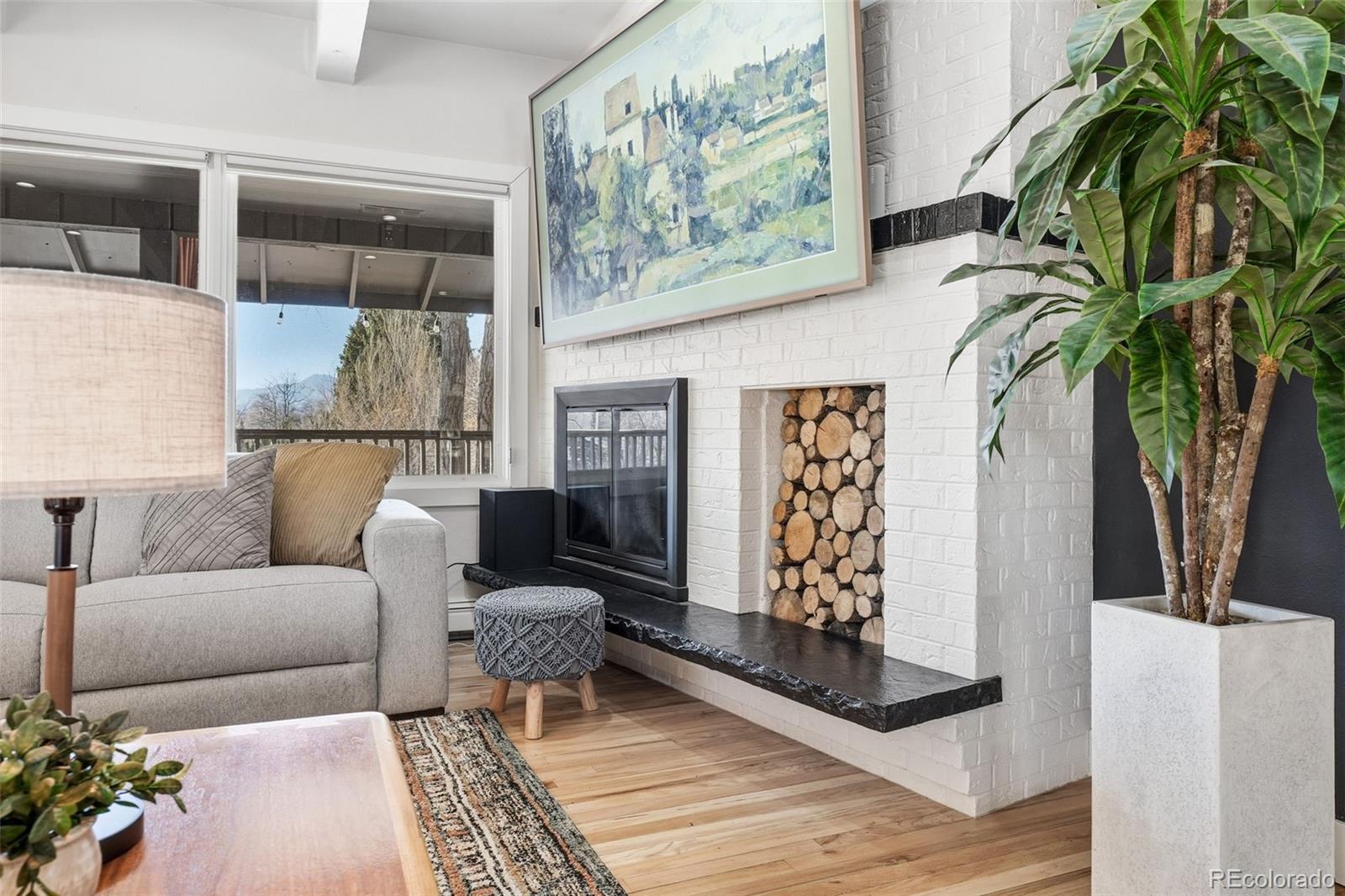 2711 S Pierce Street