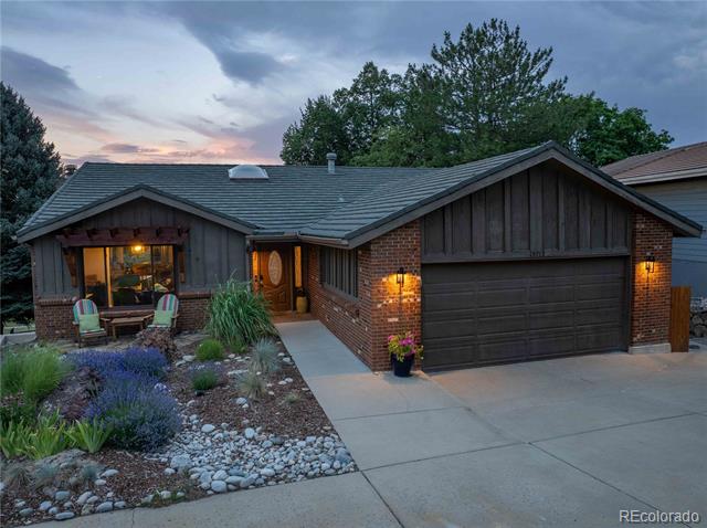 15713 W Wedge Way