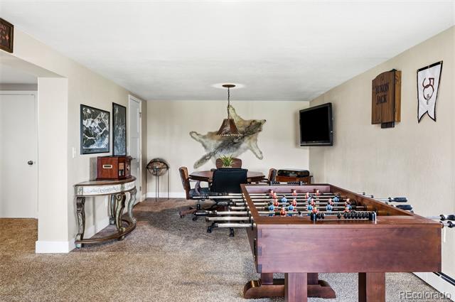 15713 W Wedge Way