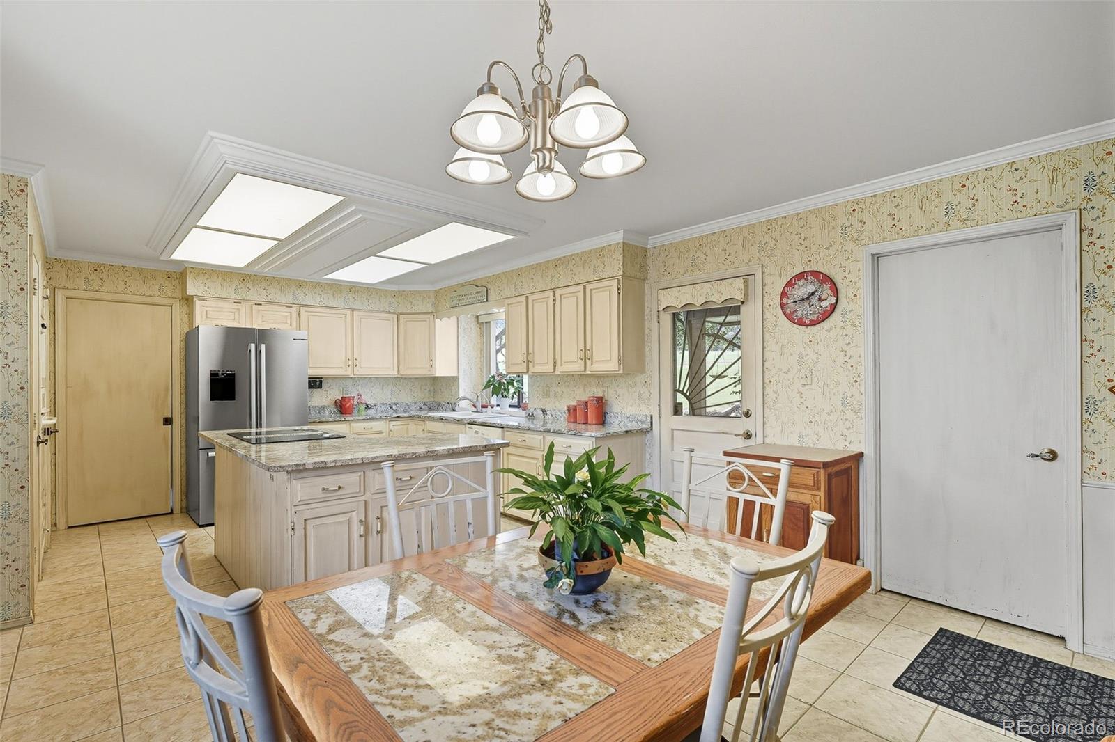 16066 Ridge Tee Drive