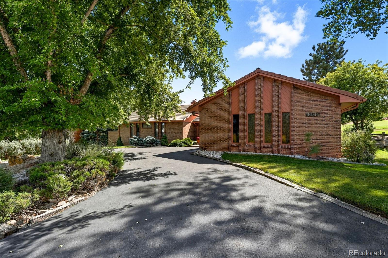 16066 Ridge Tee Drive