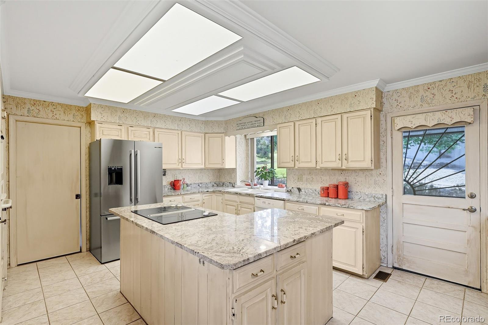 16066 Ridge Tee Drive