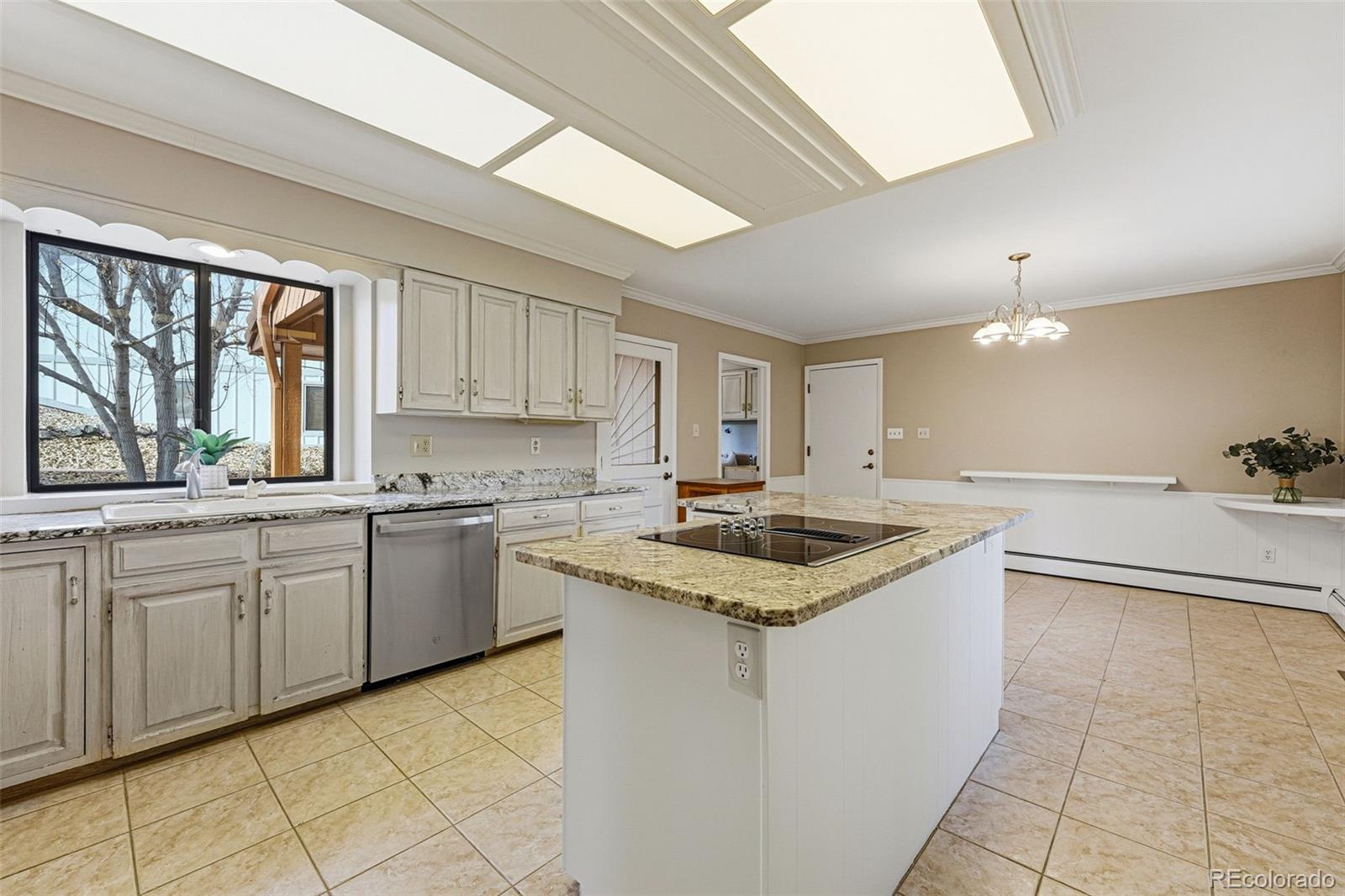 16066 Ridge Tee Drive