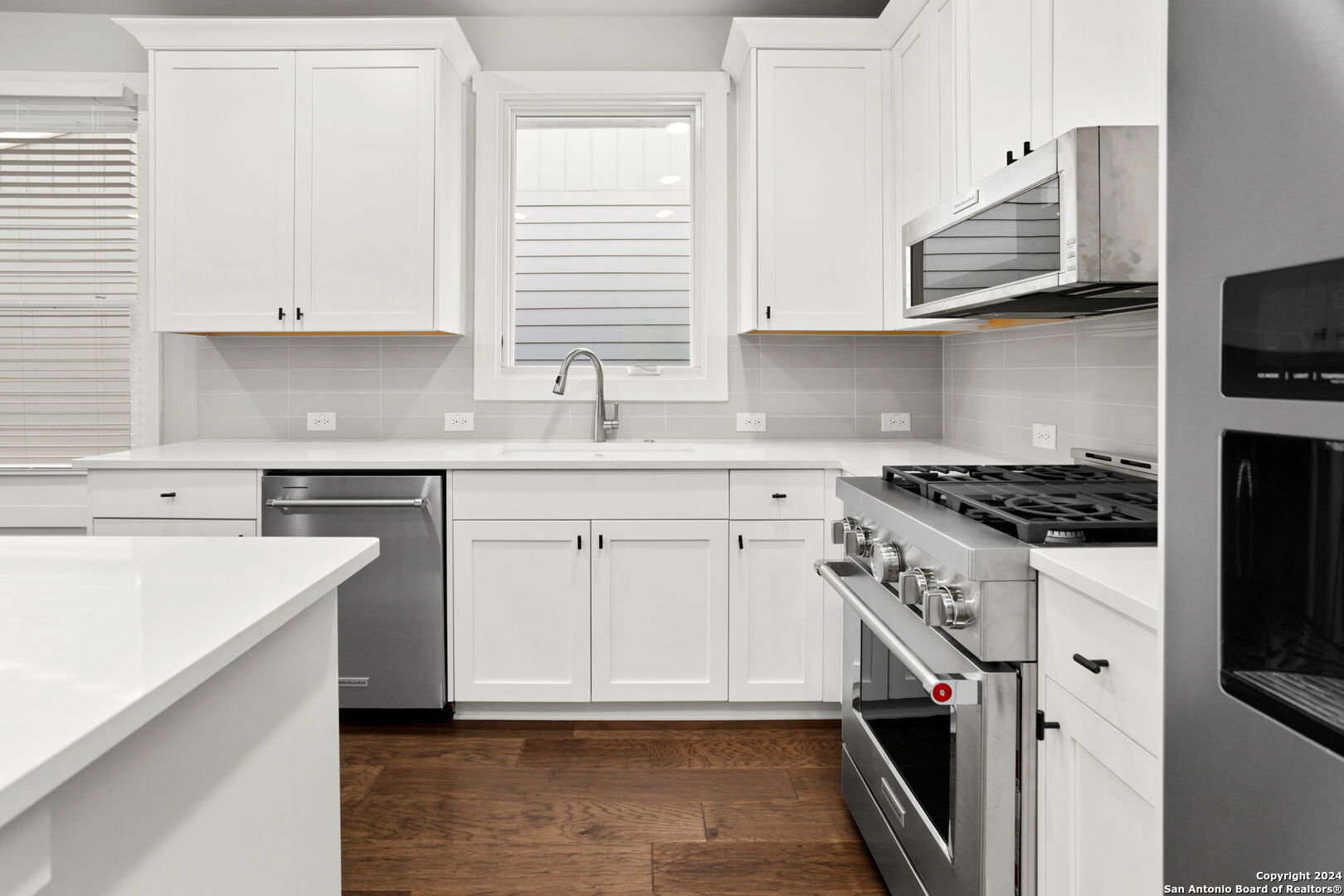 311 E EVERGREEN ST Bldg 12