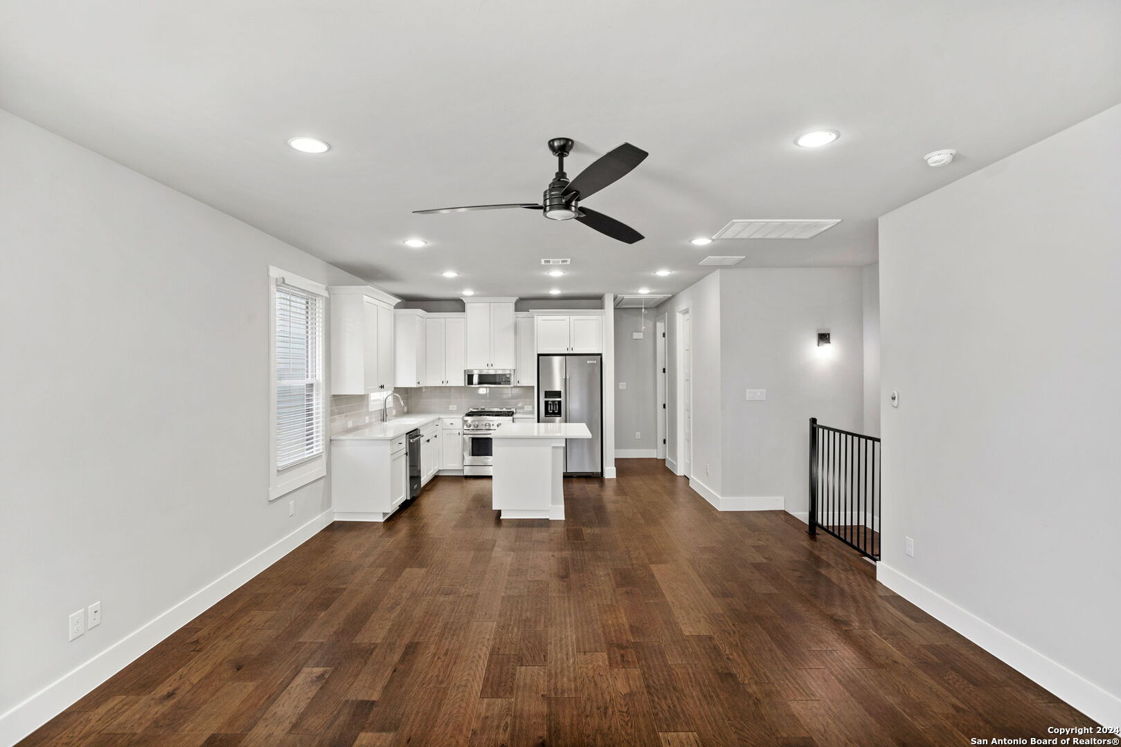 311 E EVERGREEN ST Bldg 12
