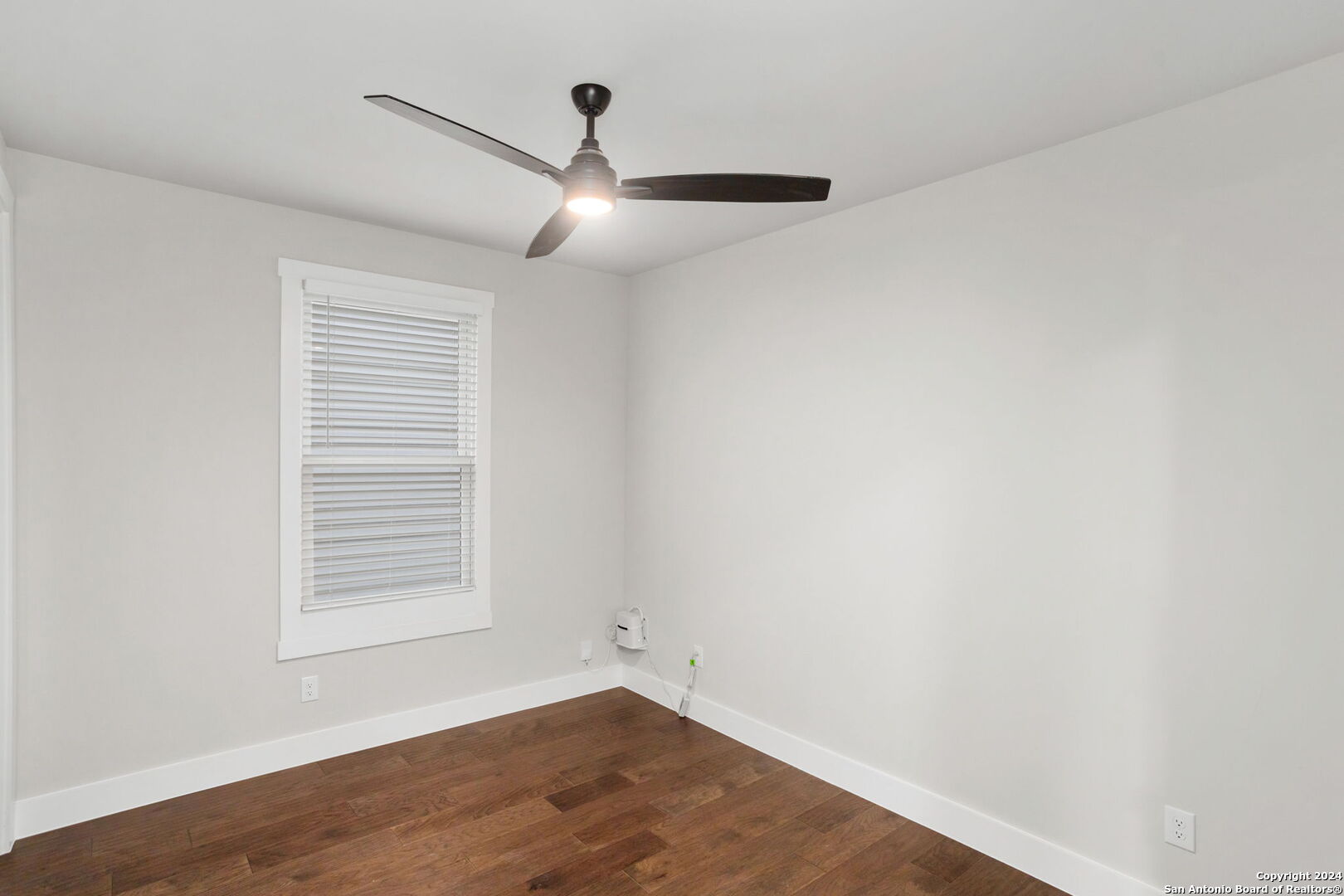 311 E EVERGREEN ST Bldg 12