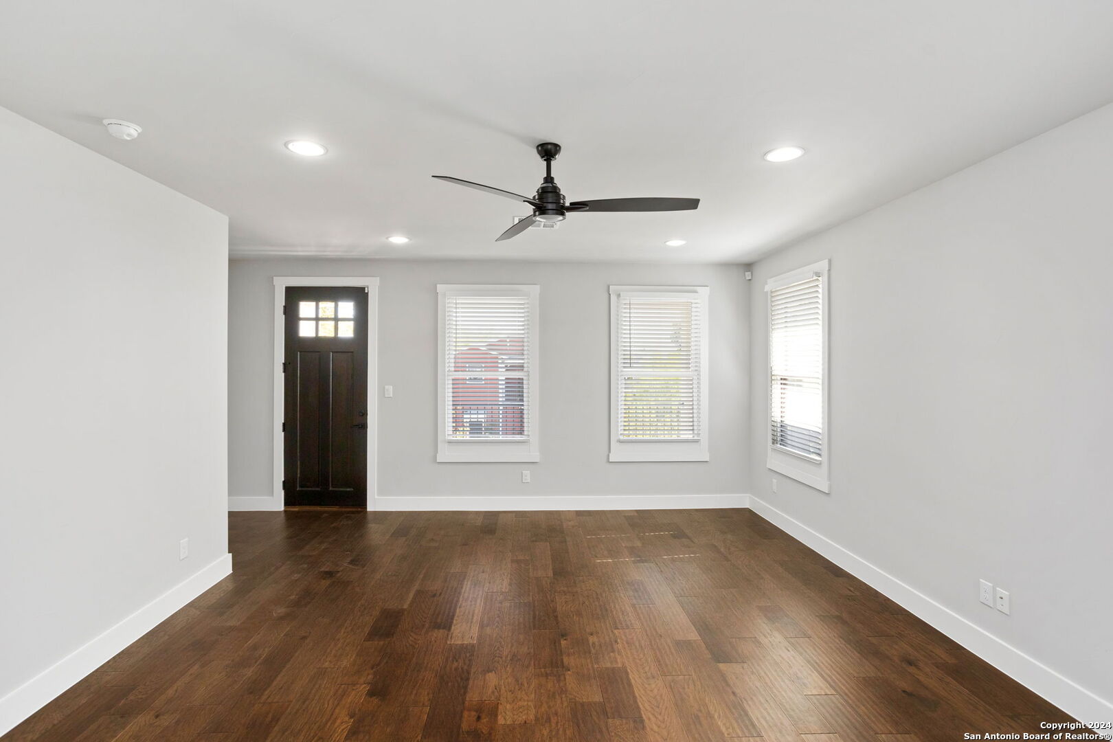 311 E EVERGREEN ST Bldg 12