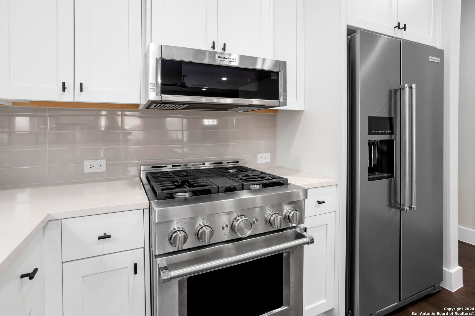 311 E EVERGREEN ST Bldg 12
