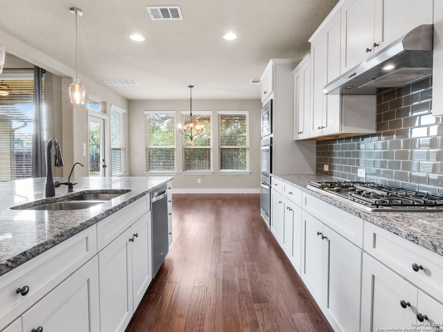 102 Alder Woods