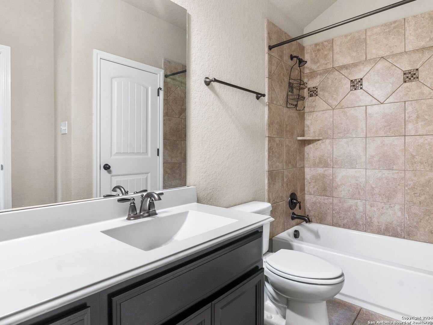 102 Alder Woods