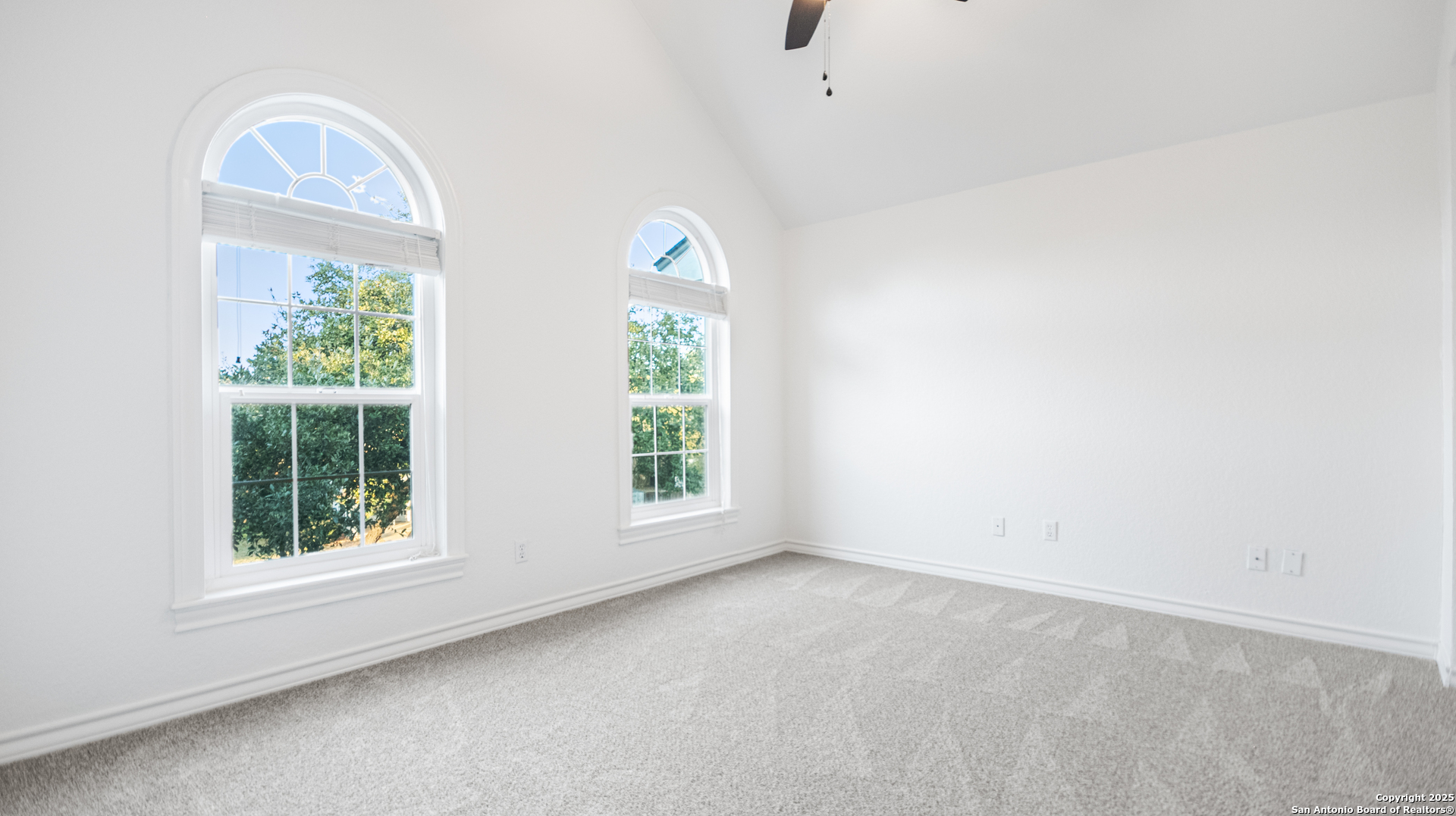 1606 Thrush Court
