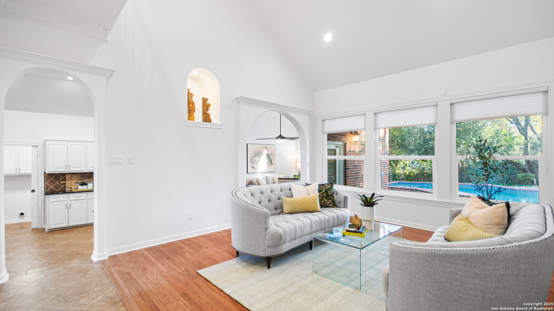 1606 Thrush Court