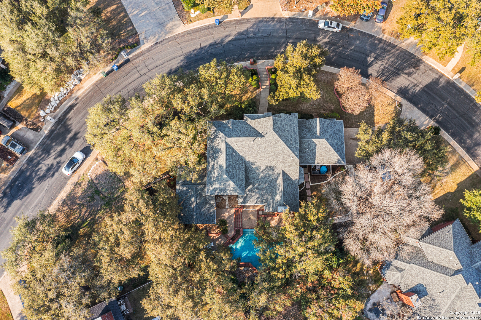 1606 Thrush Court