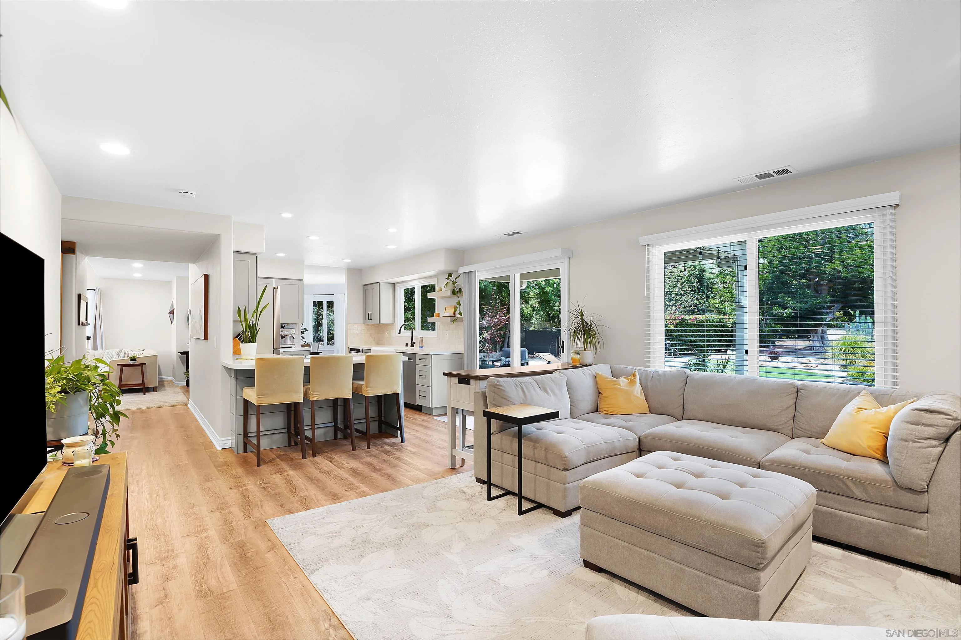 9546 Sage Hill Way