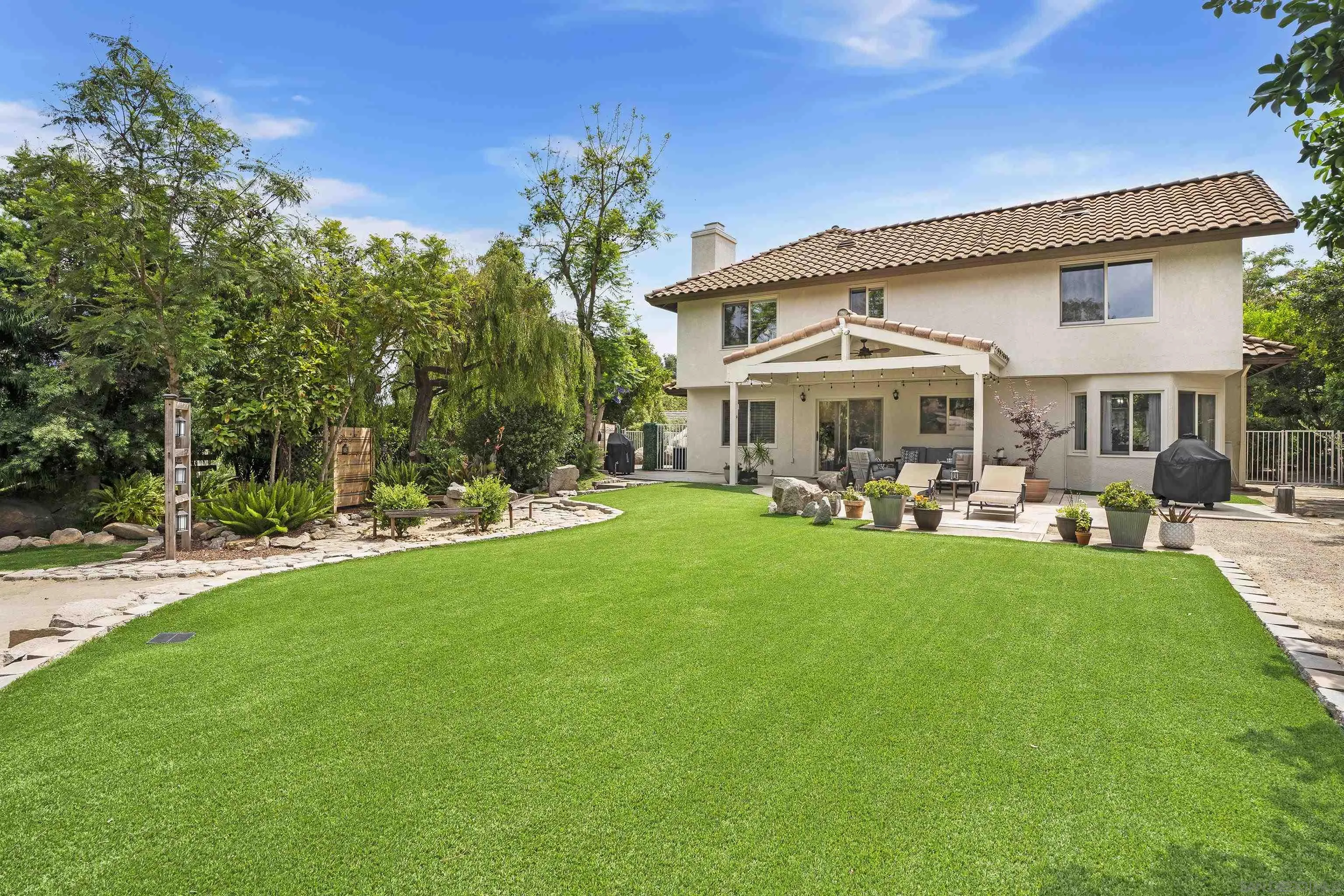 9546 Sage Hill Way