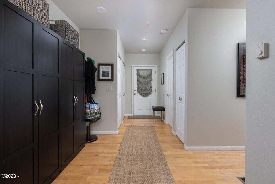 425 SE Shell Ave Unit: 5