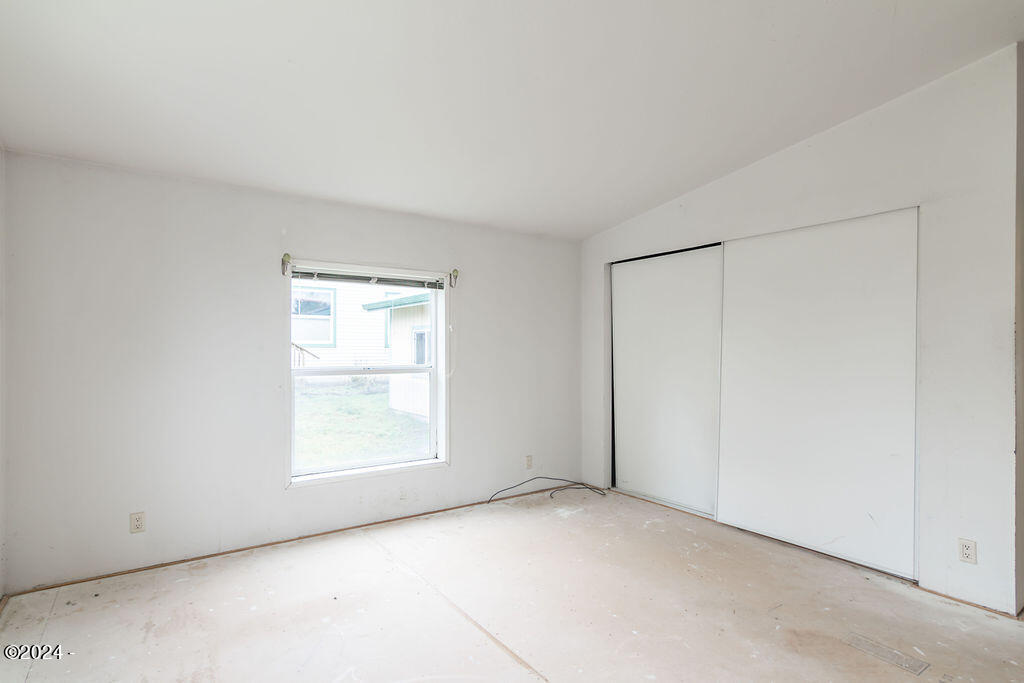 2840 NE 45th Street