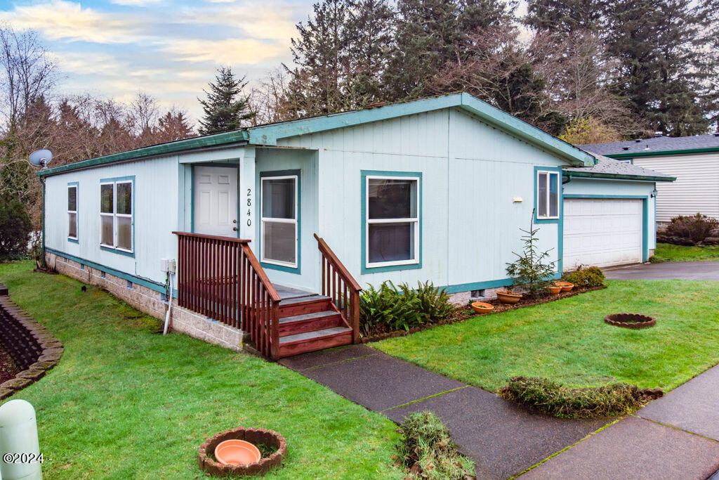 2840 NE 45th Street