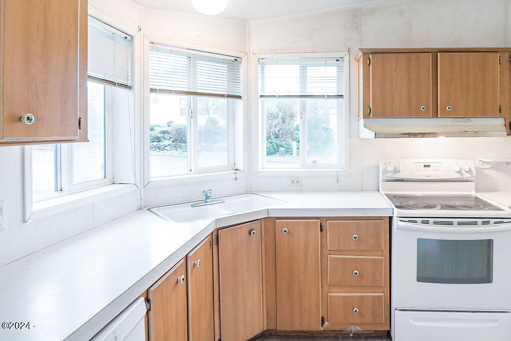 2840 NE 45th Street