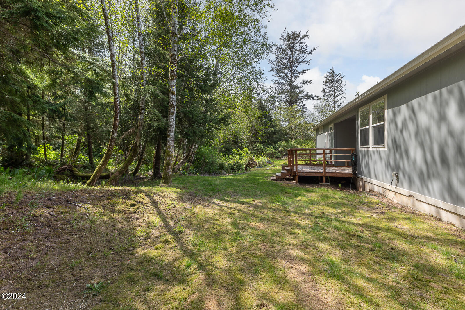 25945 Sandlake Road