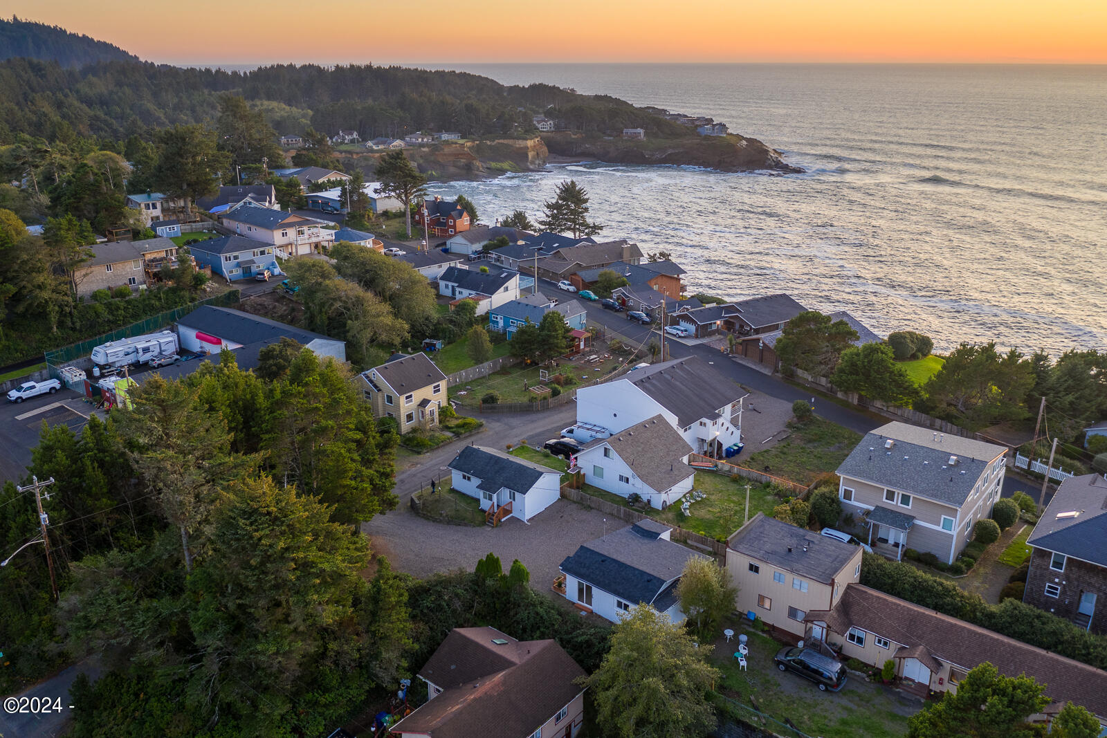 21+25 Hawkins Street