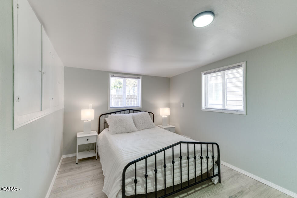 21+25 Hawkins Street