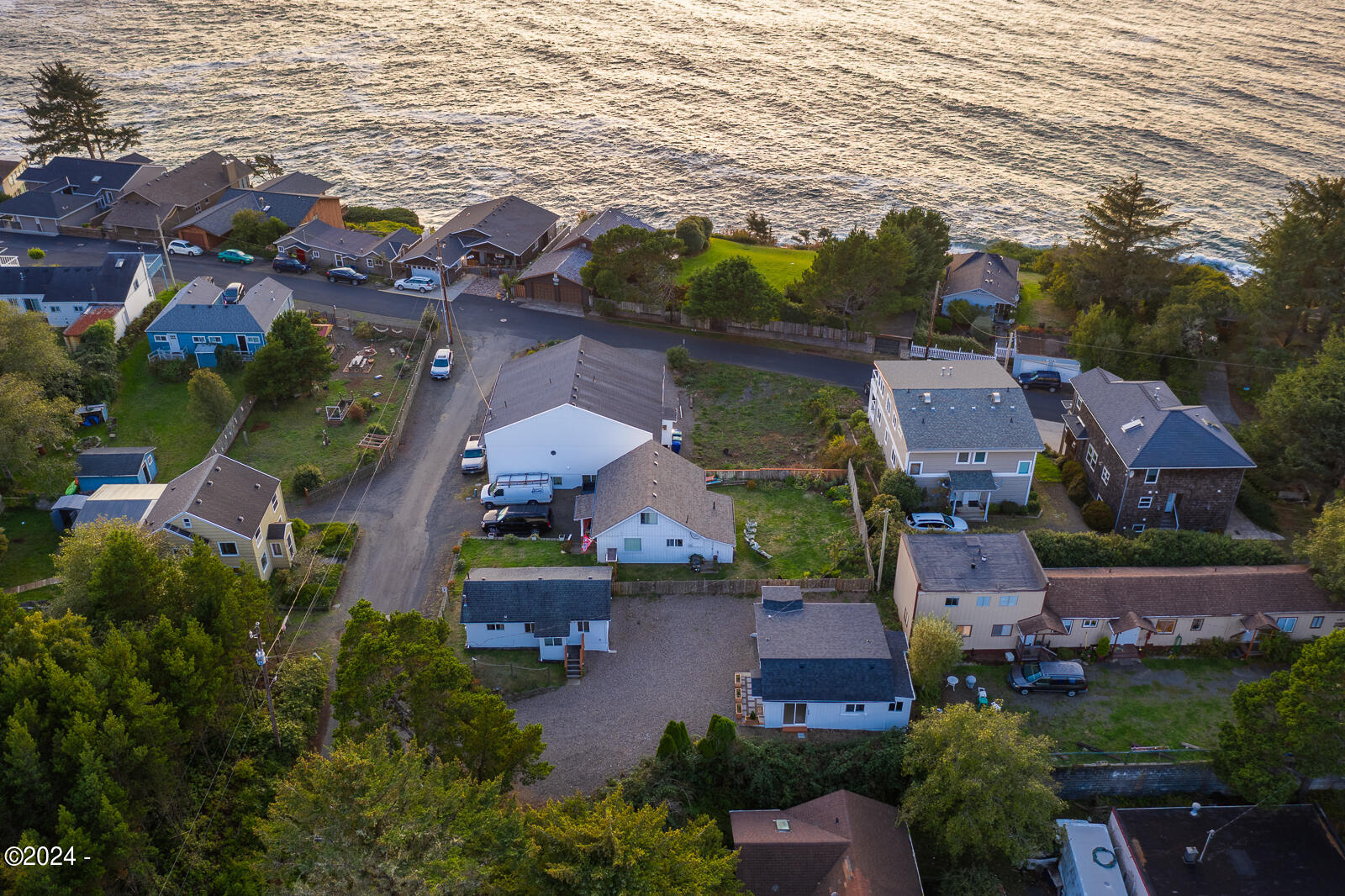 21+25 Hawkins Street