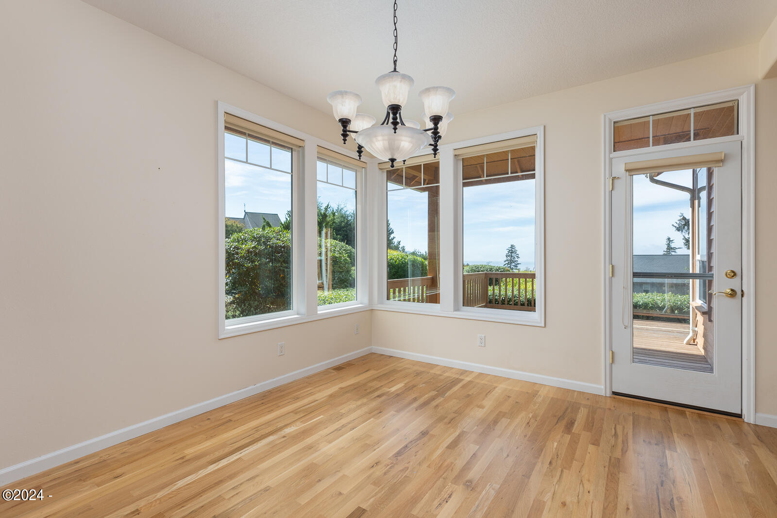 6605 Pacific Overlook