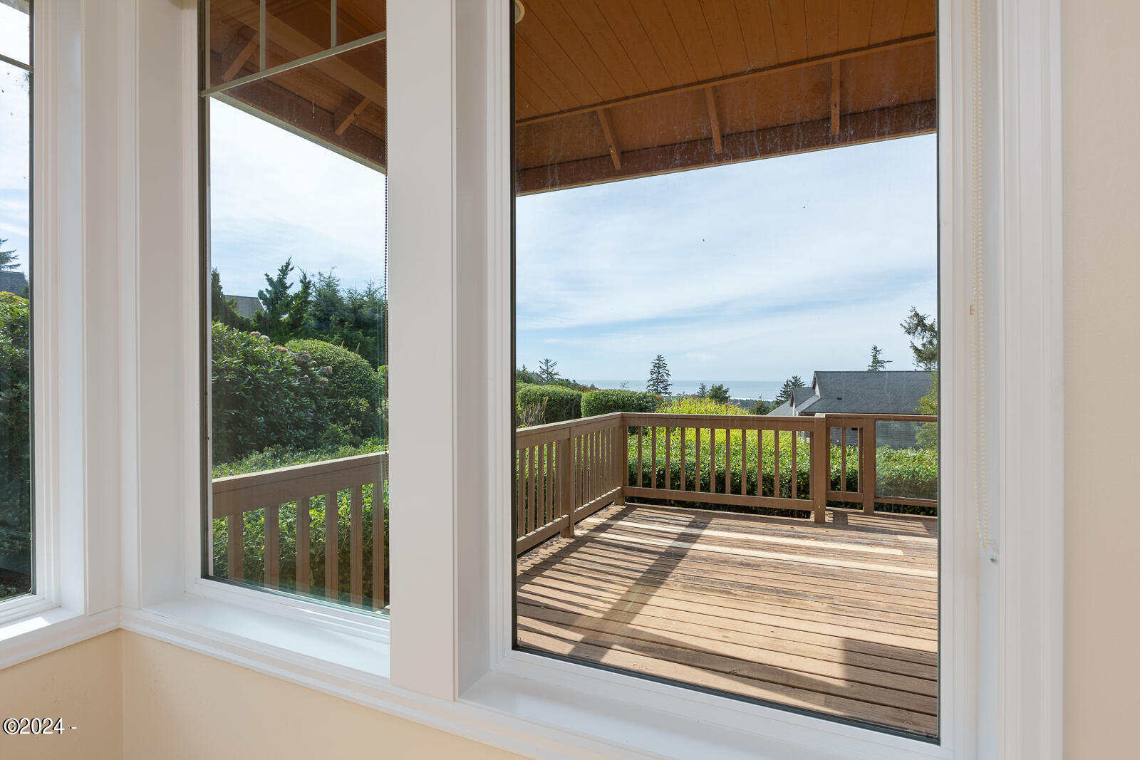 6605 Pacific Overlook