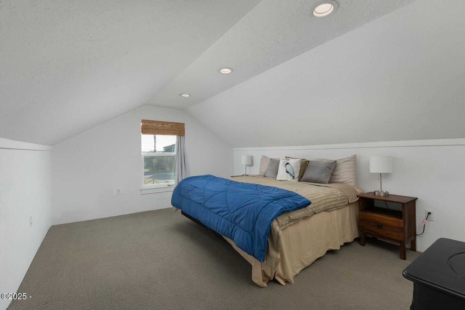 35075 Rueppell Avenue