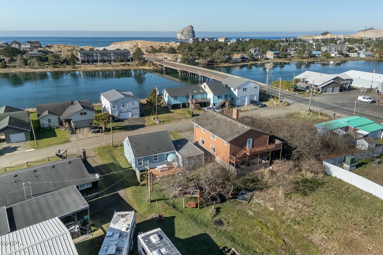 35075 Rueppell Avenue