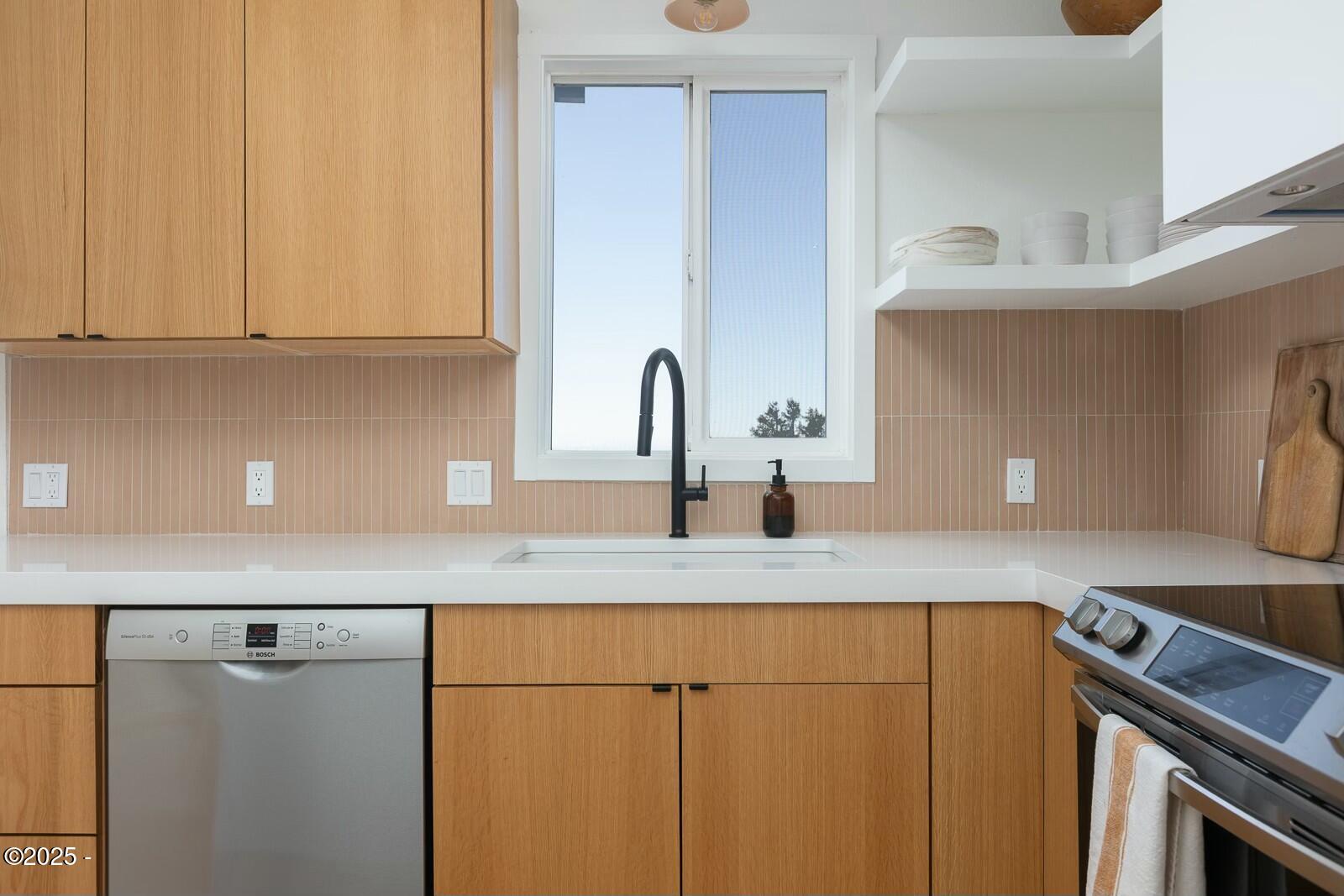 47470 Beach Crest Drive