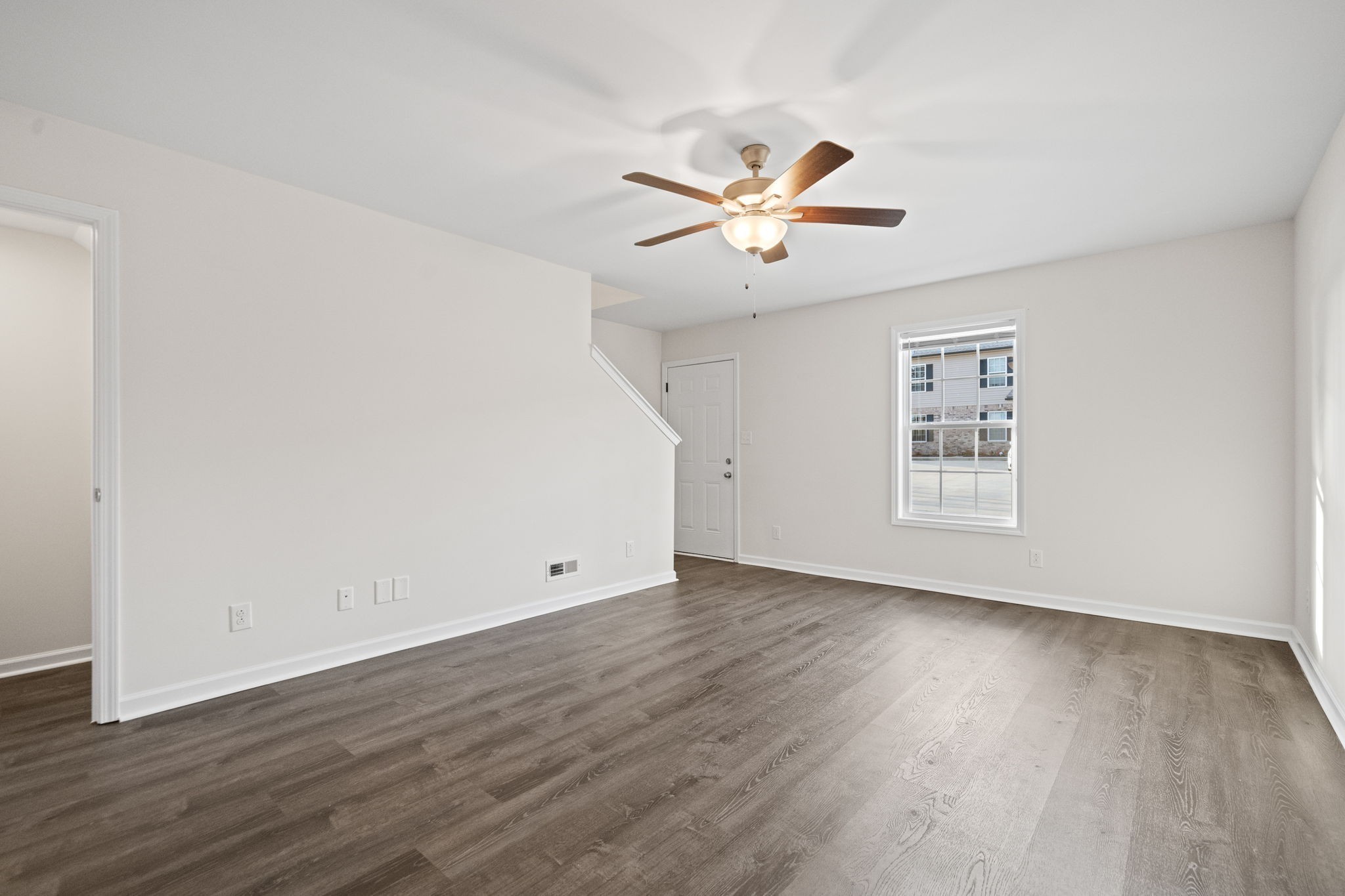 3277 Tower Dr Unit: H