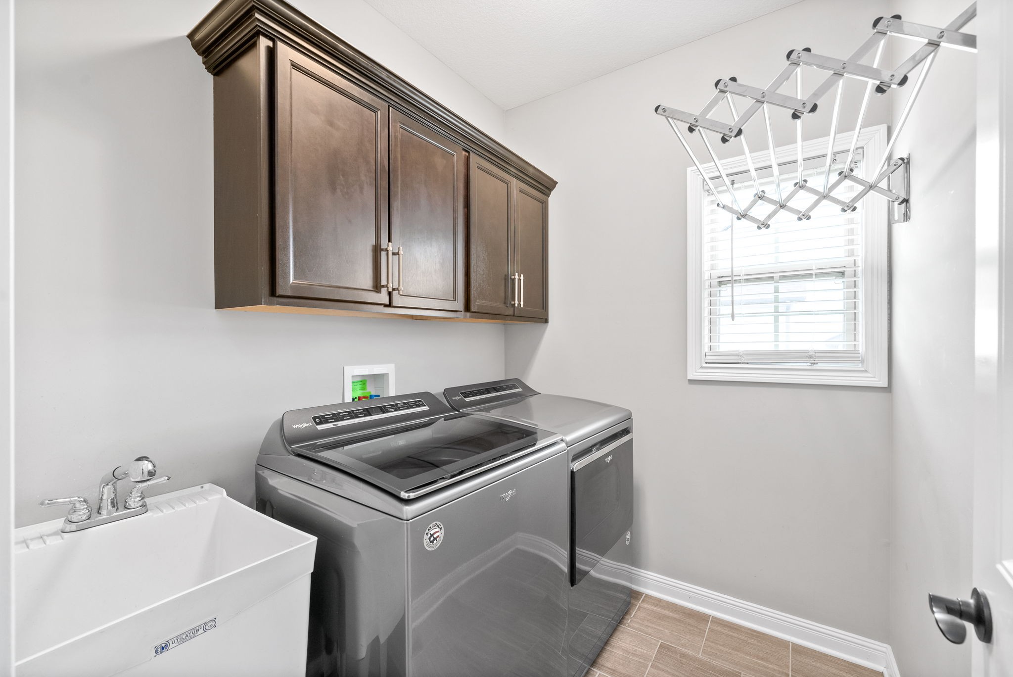 1156 Upland Ter