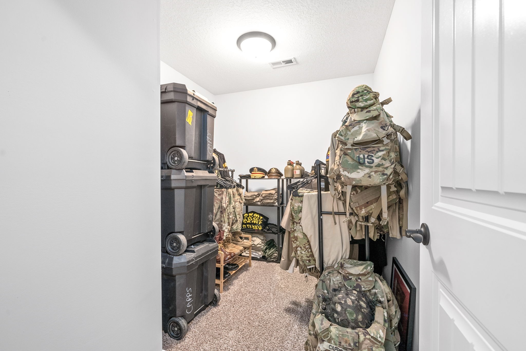 1156 Upland Ter